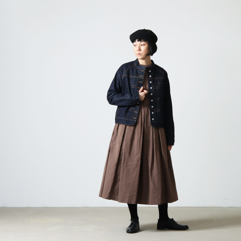 YAECA (ヤエカ) WRITE LONG SLEEVE TUCK DRESS / ライトロングスリーブ