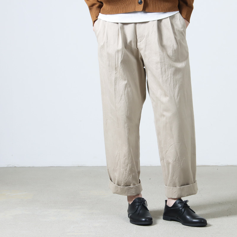 YAECA (ヤエカ) CHINO CLOTH PANTS TWO TUCK TAPERED / チノクロス