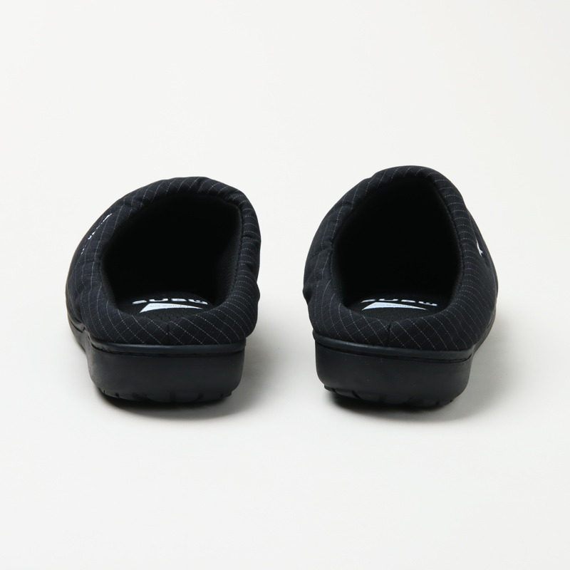 and wander (アンドワンダー) SUBU × and wander reflective rip