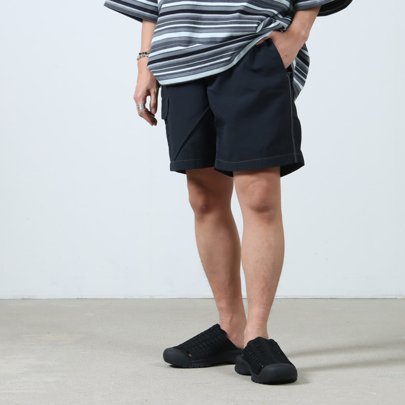 and wander (アンドワンダー) Ny taffeta hiker short pants