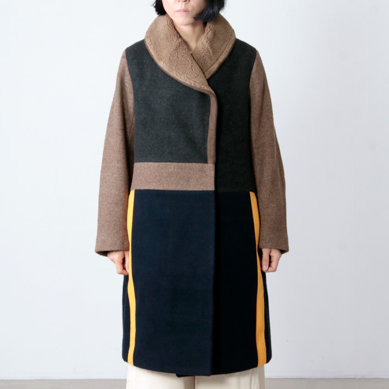 blanc basque (ブランバスク) ソフトメルトンカラーブロックコート