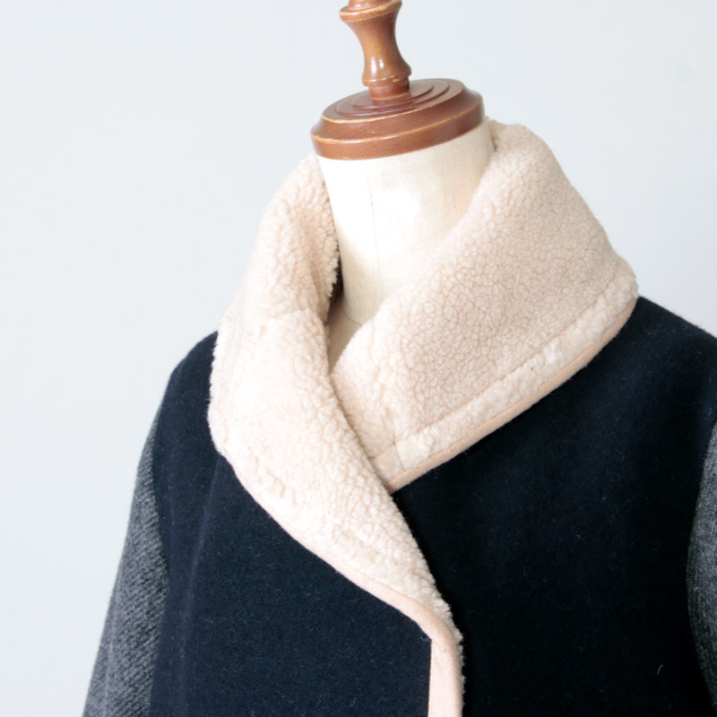 blanc basque (ブランバスク) ソフトメルトンカラーブロックコート