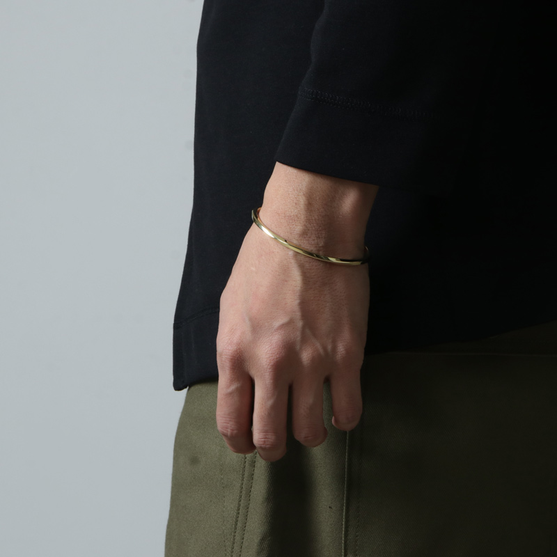 BRU NA BOINNE (ブルーナボイン) トルネードバングルナロー ブラス