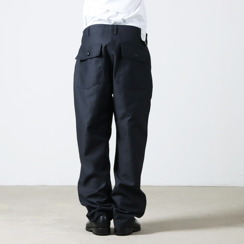 CIOTA (シオタ) スビンコットン ムラ糸バックサテン ベイカーパンツ