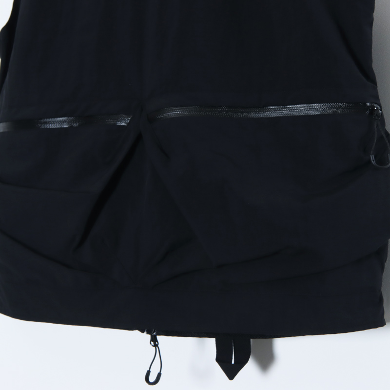 COMFY OUTDOOR GARMENT (コムフィアウトドアガーメント) OVERLAY VEST