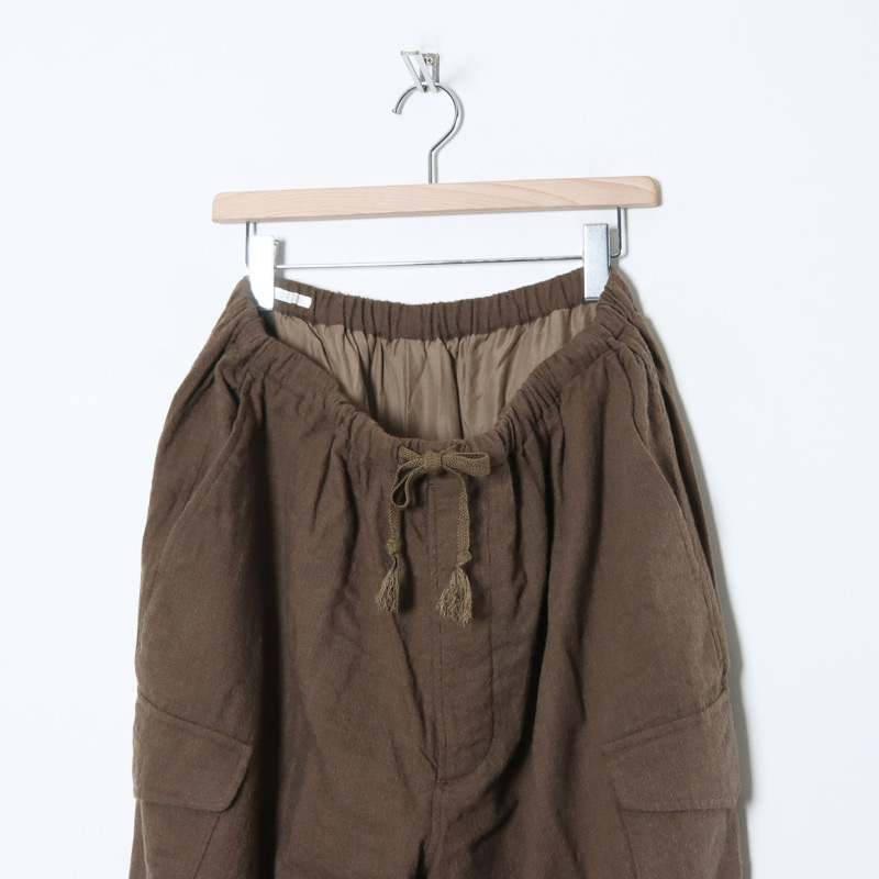 COMOLI (コモリ) KHAKI縮絨ウール 6Pパンツ