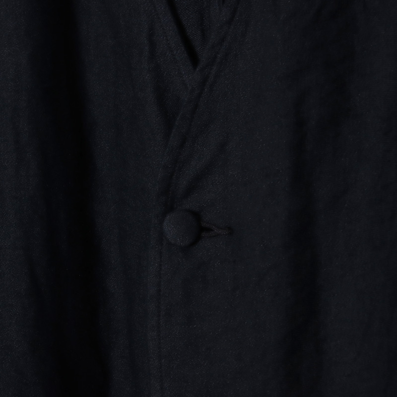 COMOLI (コモリ) リネンサテン ノーカラージャケット