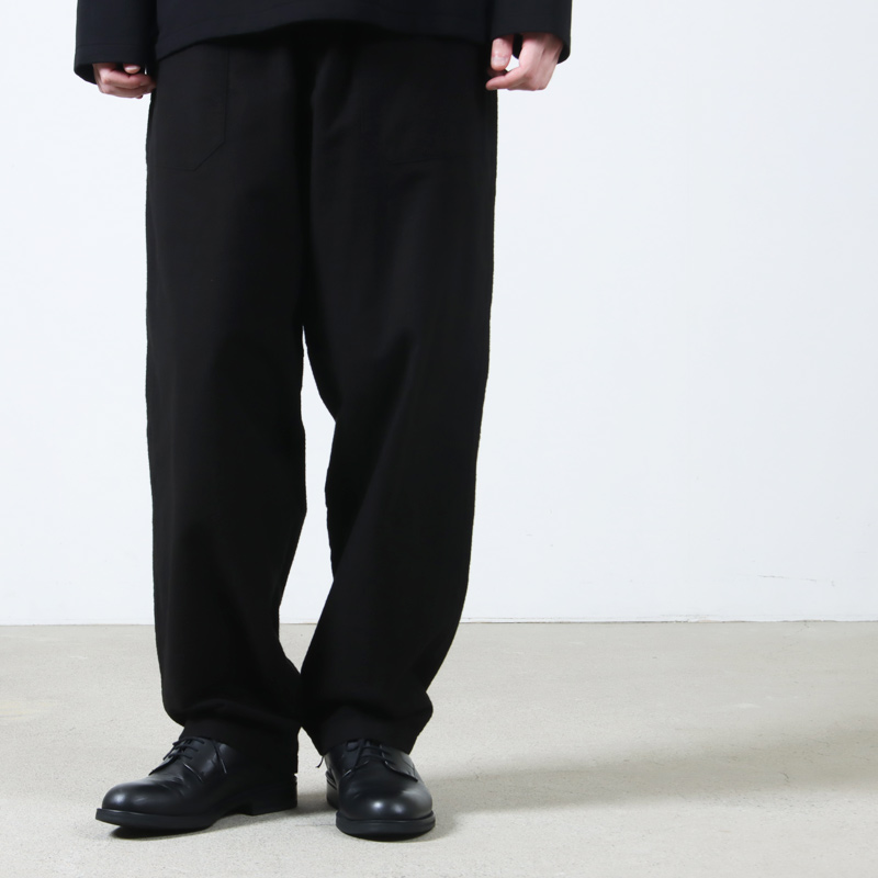 COMOLI (コモリ) コットンネル テーパードパンツ