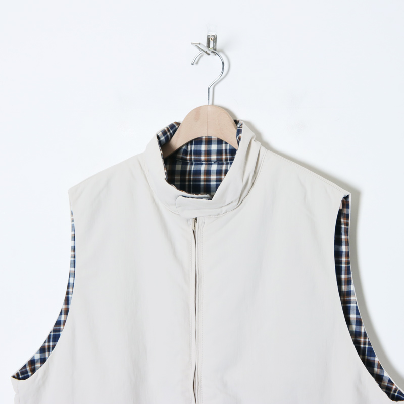 DAIWA PIER39 (ダイワピア39) TECH REVERSIBLE TREKKING VEST / テック