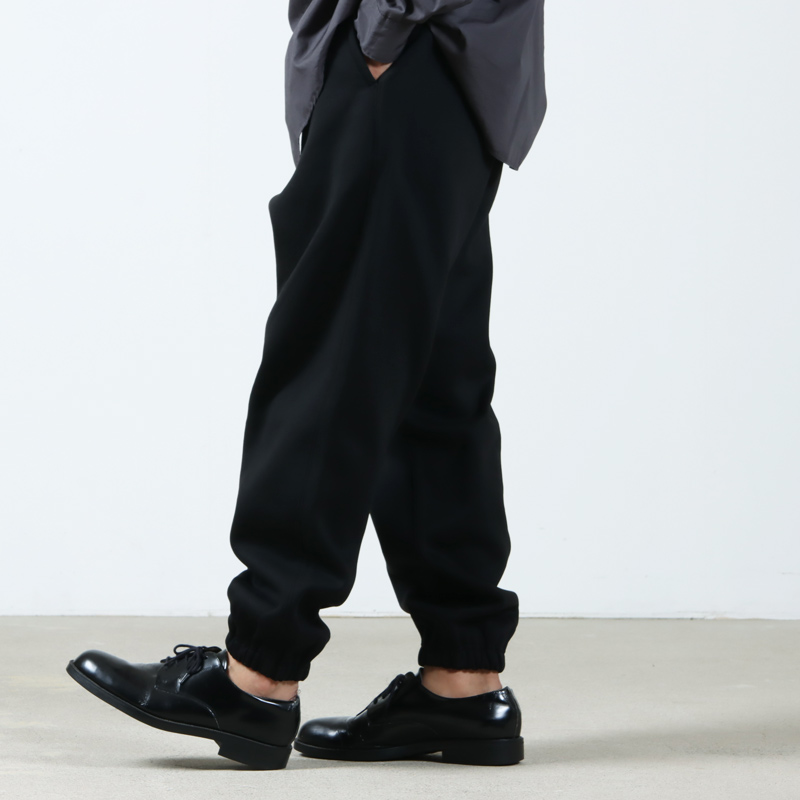 DAIWA PIER39 (ダイワピア39) TECH SWEAT PANTS / テックスウェットパンツ