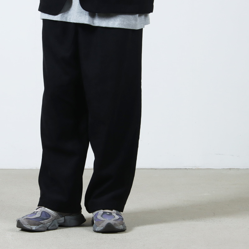 DAIWA PIER39 (ダイワピア39) TECH EASY TROUSERS CORDUROY / テック