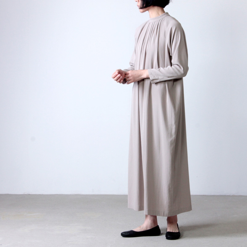 evameva (エヴァムエヴァ) cotton double stand collar OP / コットン