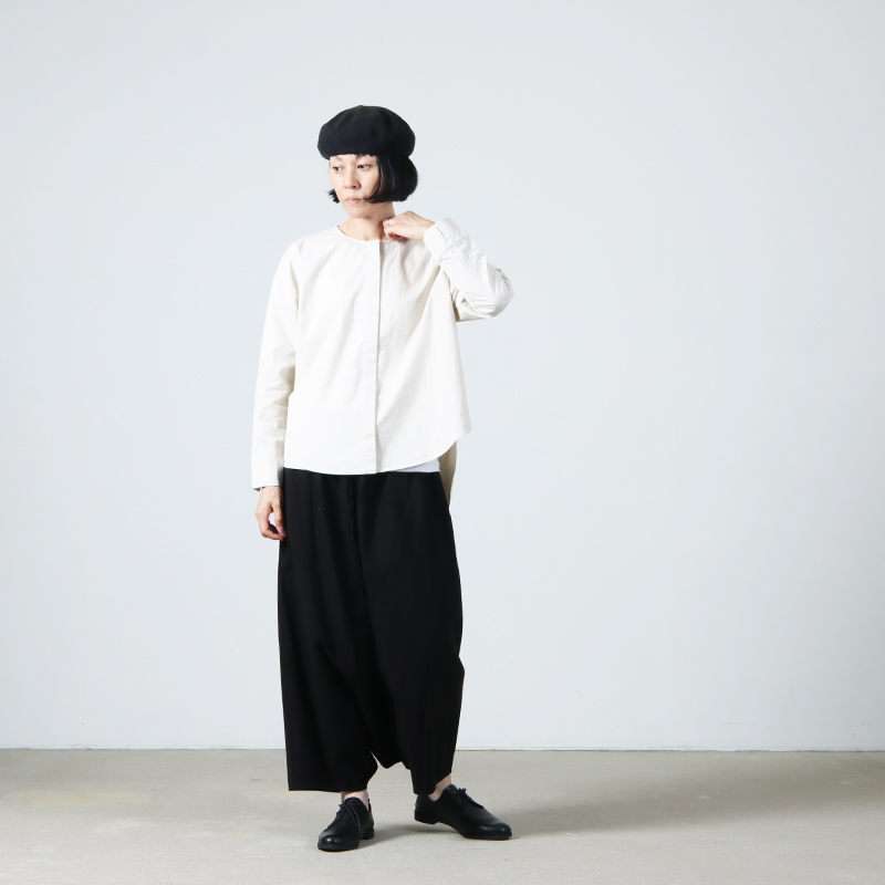 evameva (エヴァムエヴァ) cotton no collar shirt / コットンノー