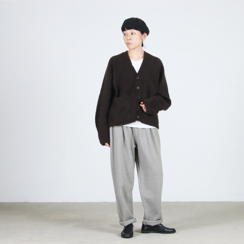 evameva (エヴァムエヴァ) press wool pants / プレスウールパンツ