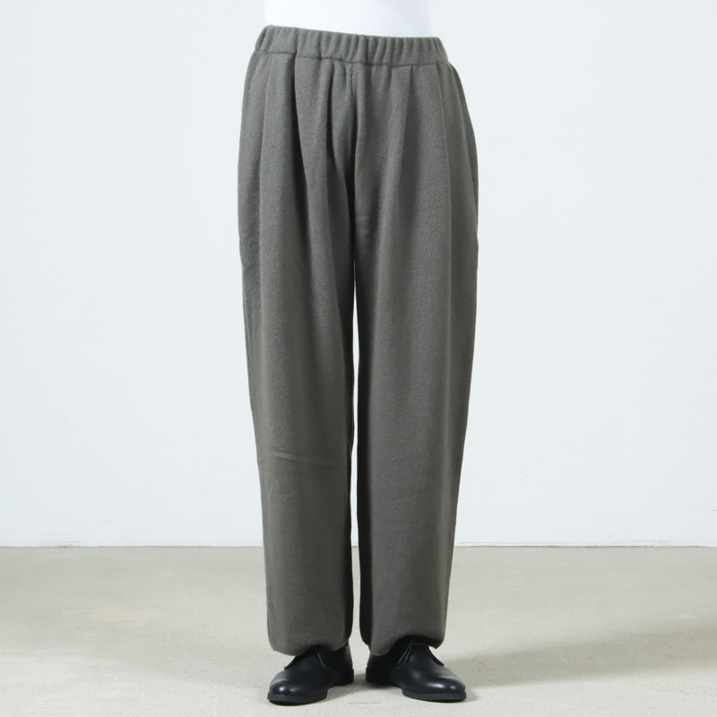 evameva (エヴァムエヴァ) cashmere pants / カシミヤ パンツ