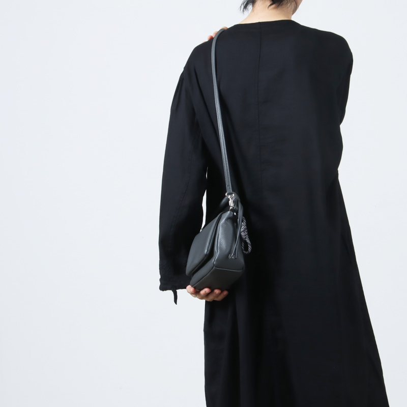 F/CE. (エフシーイー) TECH LEATHER MINI POUCH / テックレザーミニポーチ