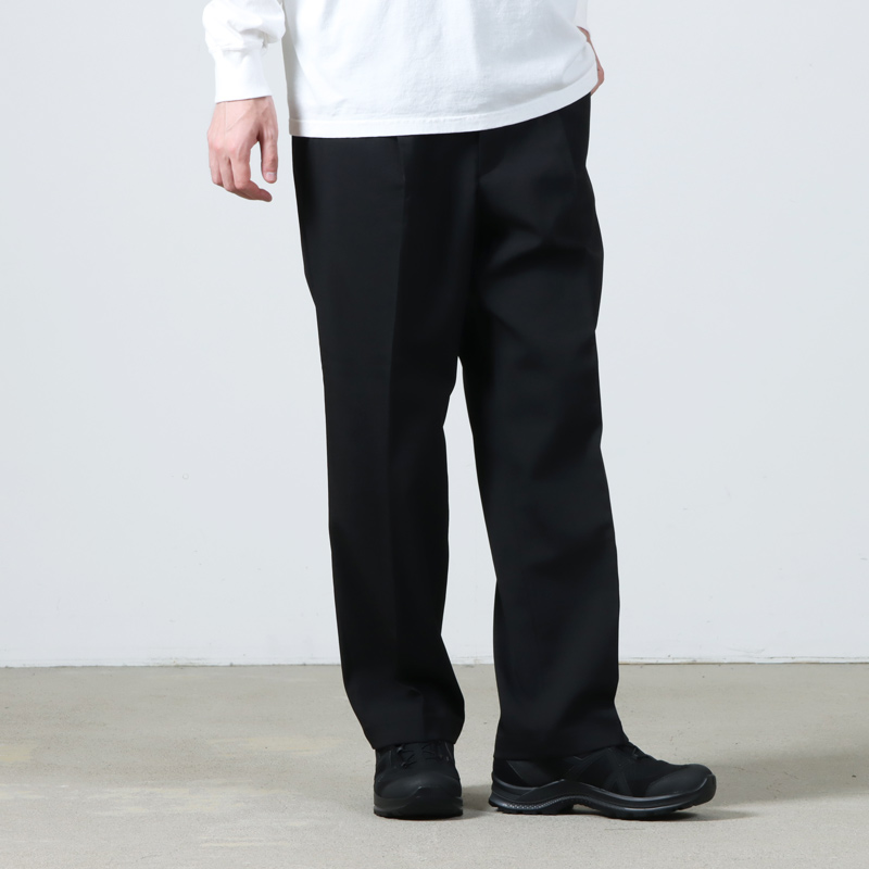 Goldwin (ゴールドウィン) One Tuck Straight Pants / ワンタック