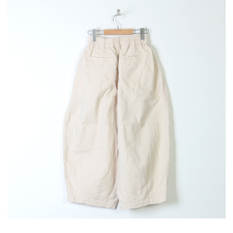 HARVESTY (ハーベスティ) クロップドサーカスパンツ 二重織ツイル