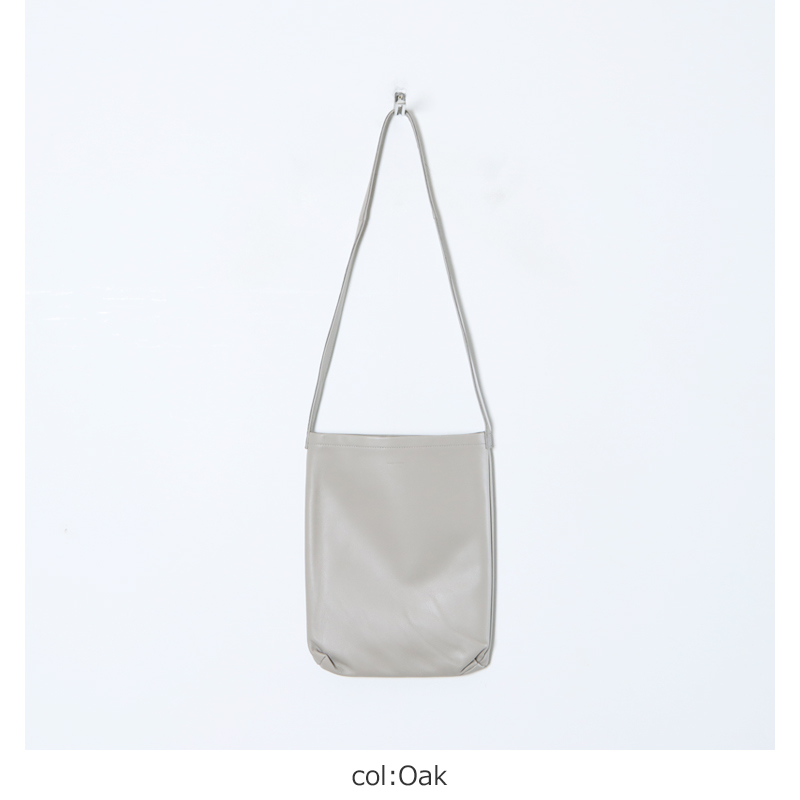 Hender Scheme (エンダースキーマ) cow shoulder big / カウショルダー