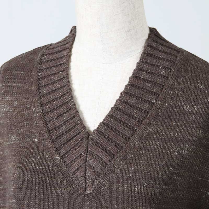 mao made (マオメイド) Vネックワイドベスト