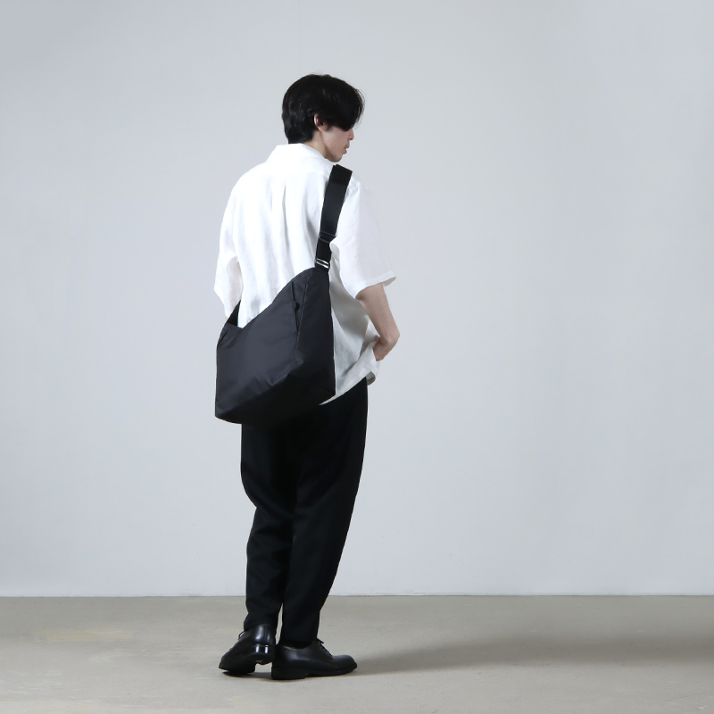 MONOLITH (モノリス) SHOULDER STANDARD HEXA M BLACK / ショルダー