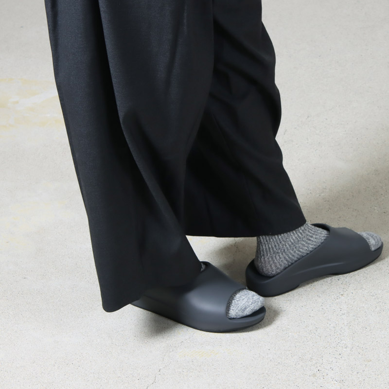 PPACO (パコ) LUX-2 / オープントゥ スライドサンダル