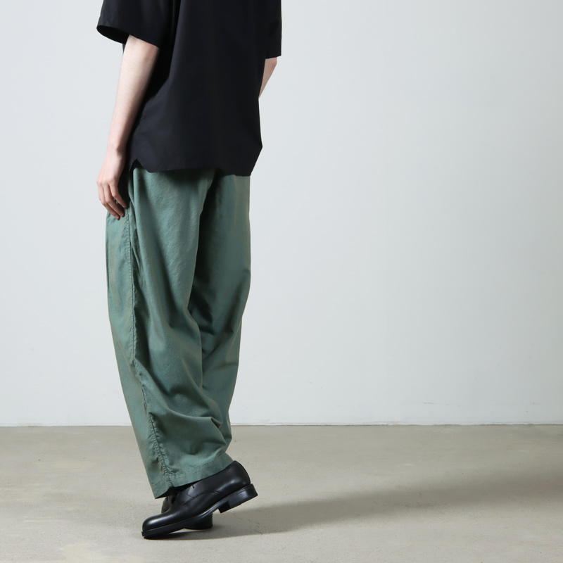 roundabout (ラウンダバウト) Chambray 2tuck Pants / シャンブレー2