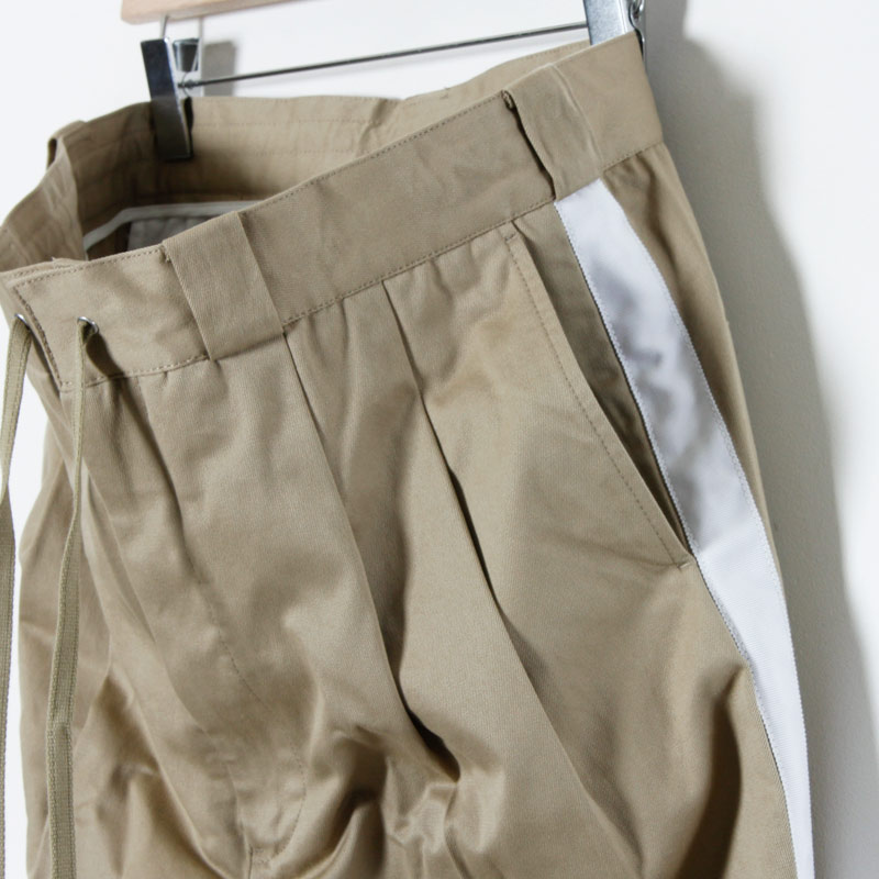 TAKAHIROMIYASHITATheSoloist. (タカヒロミヤシタザソロイスト) side