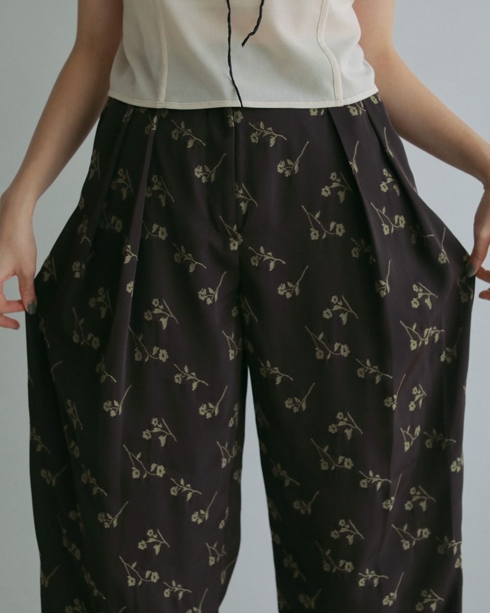 ànuke online store（アンヌーク） / Flower Jacquard PantsFlower