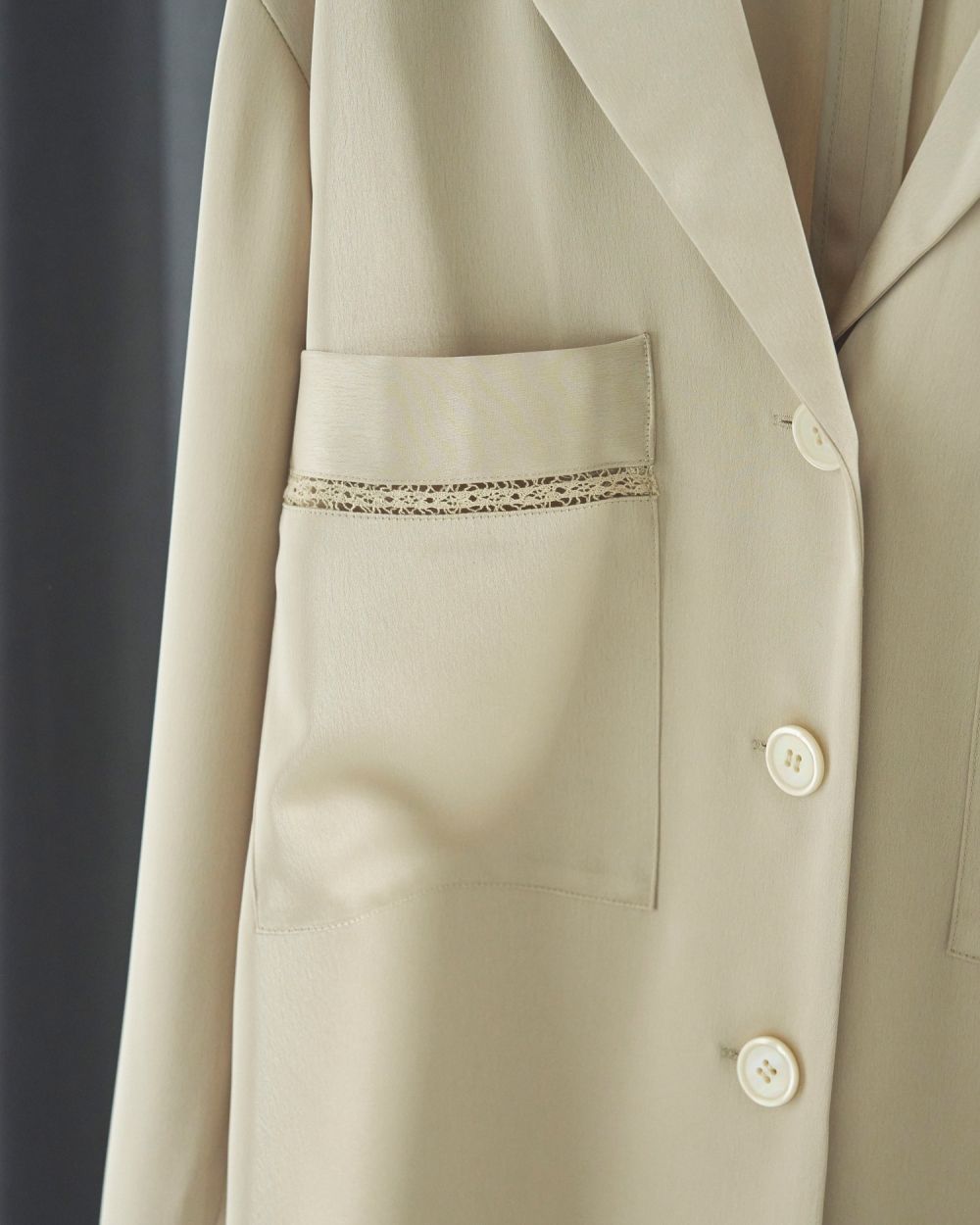 ànuke online store（アンヌーク） / Satin Tailored ShirtsSatin