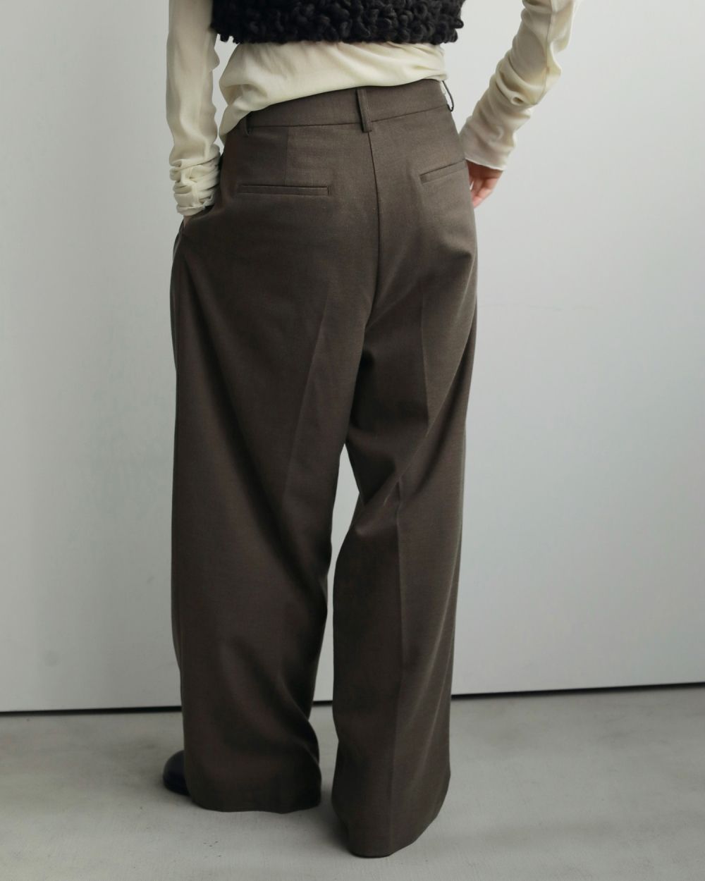 ànuke online store（アンヌーク） / Tuck Wide PantsTuck Wide Pants