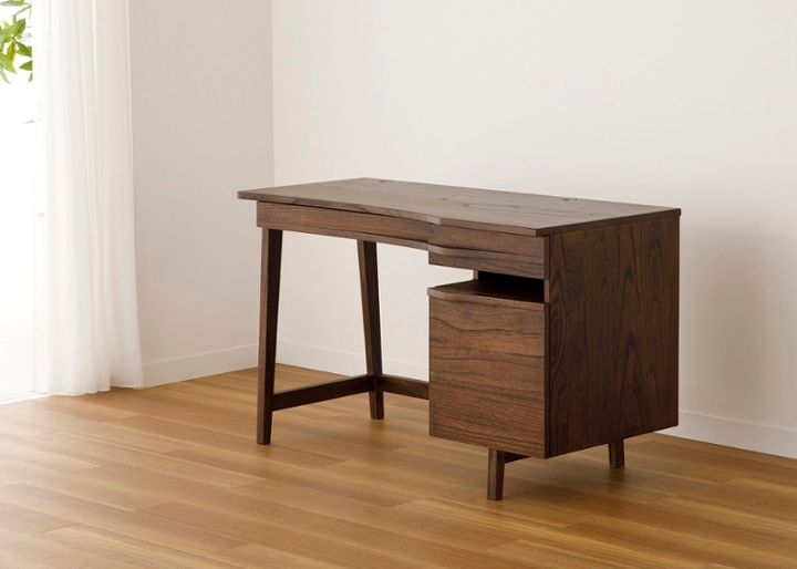 ワーク・デスクv02～無垢材の素材感、優美な曲線デザイン、抜群の収納