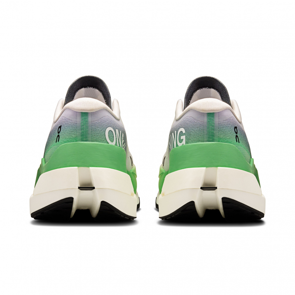 オン Cloudboom Max クラウドブーム マックス MF30314325 メンズ 陸上