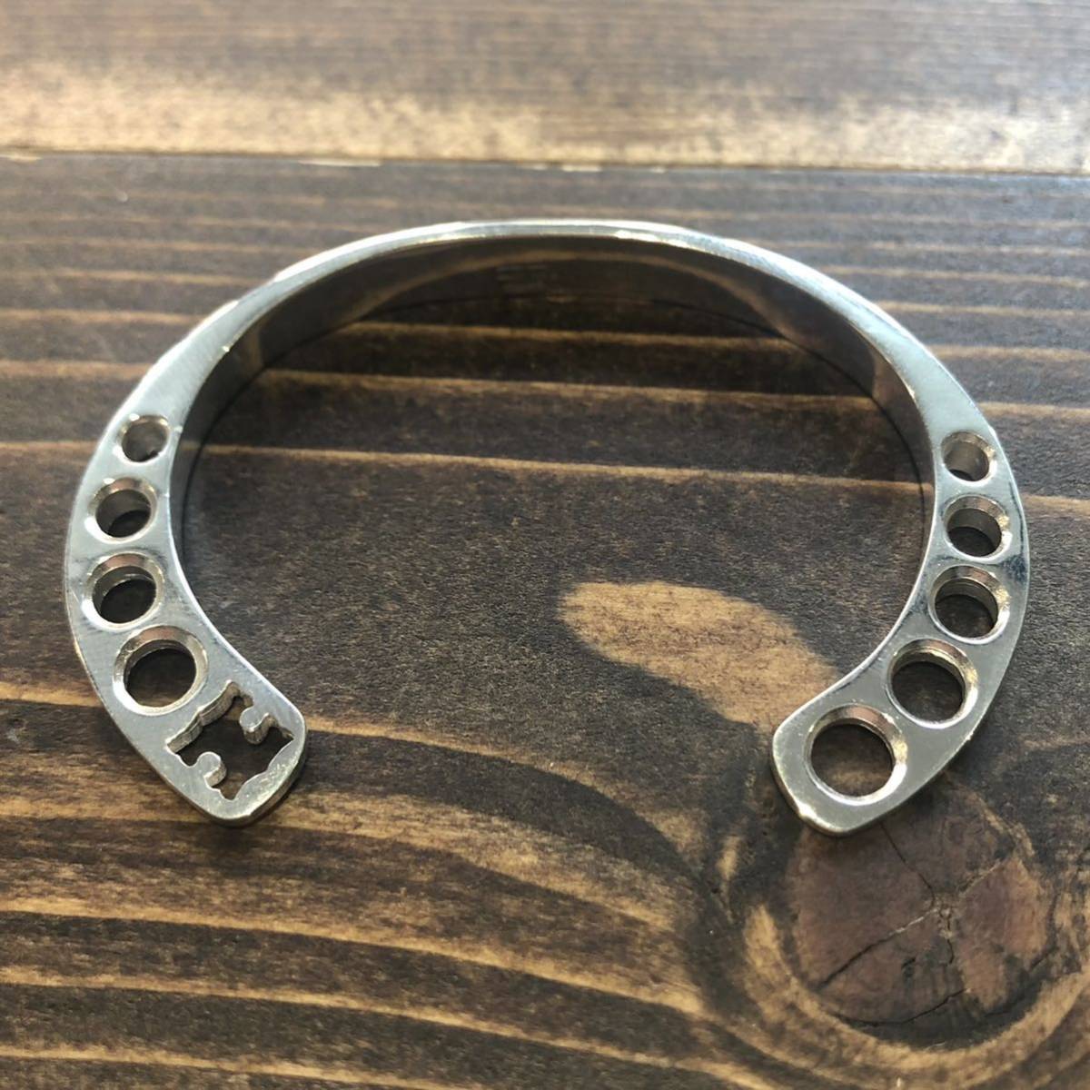 希少 超美品 Hosanna ホザーナ Drilled Bangle ドリルドバングル M