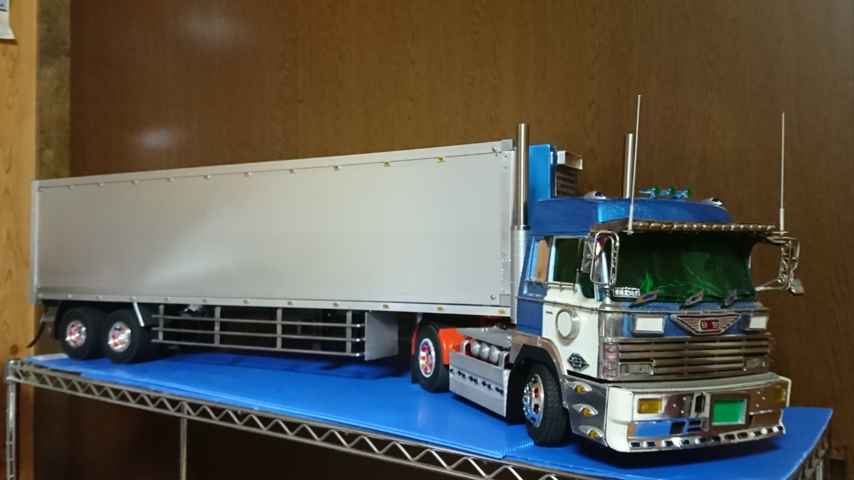 タミヤ1/14 トラック デコトラ 自作バンパー追加します！makuです