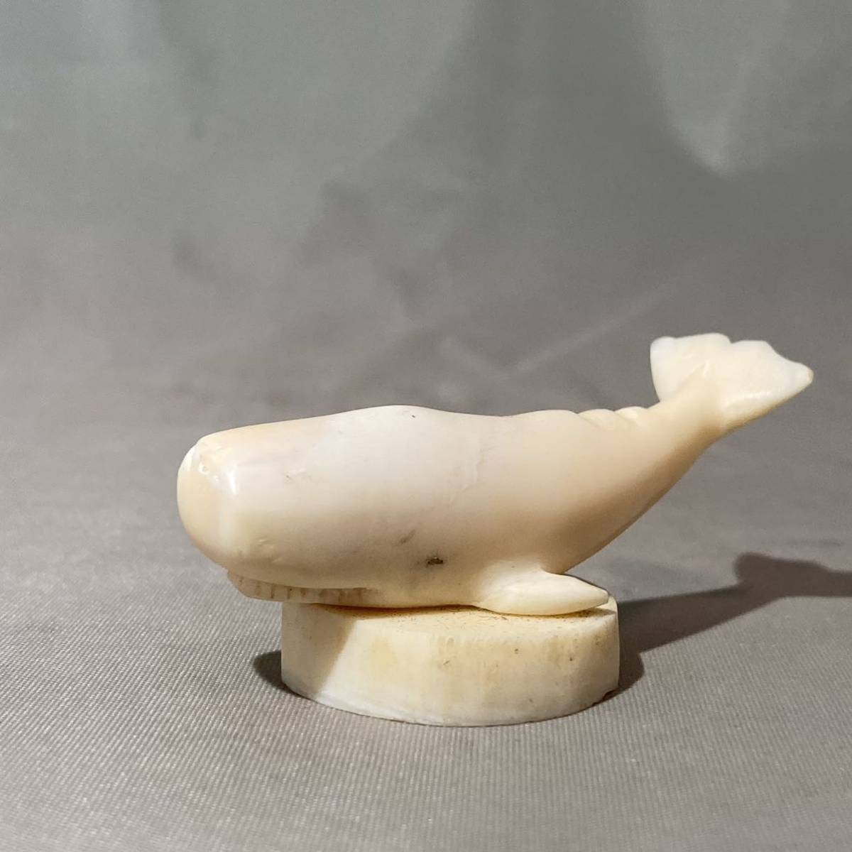 抹香鯨 抹香鯨 マッコウクジラ歯材95g漁具疑似餌ルアー彫刻根付 抹香鯨