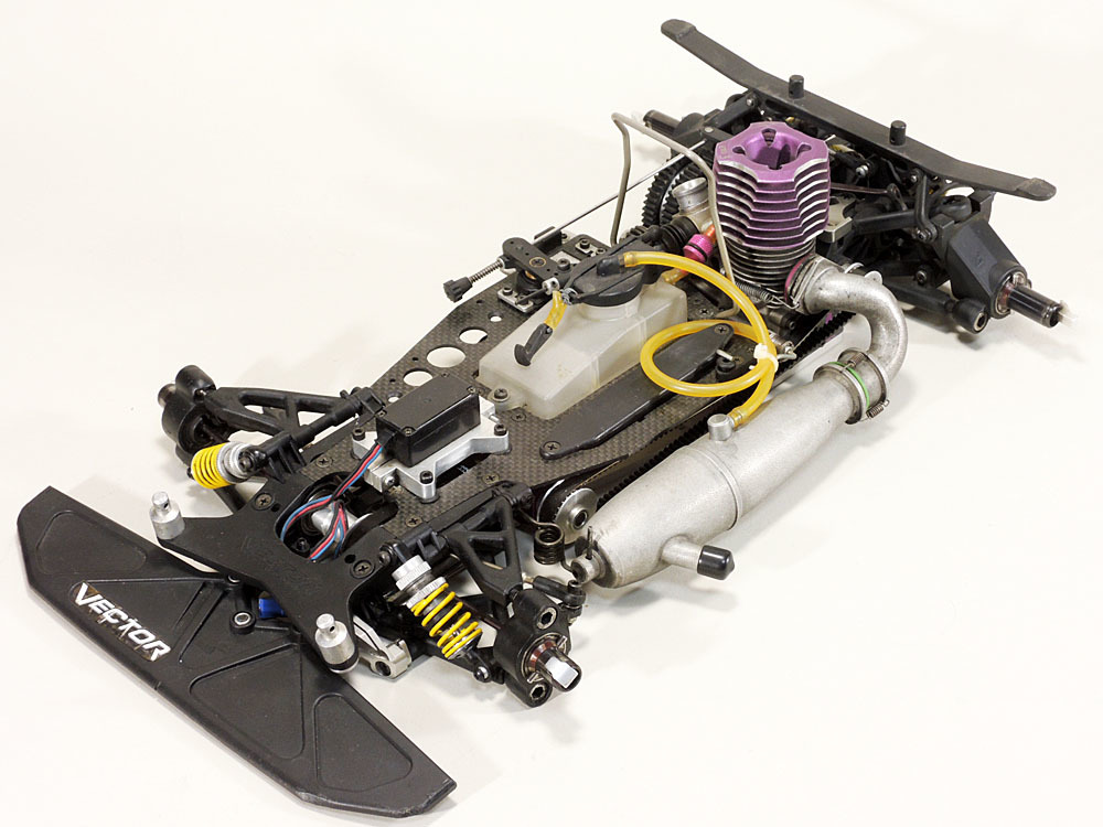 セントラルSerpent Vector 1/8レーシングカー セントラルSerpent