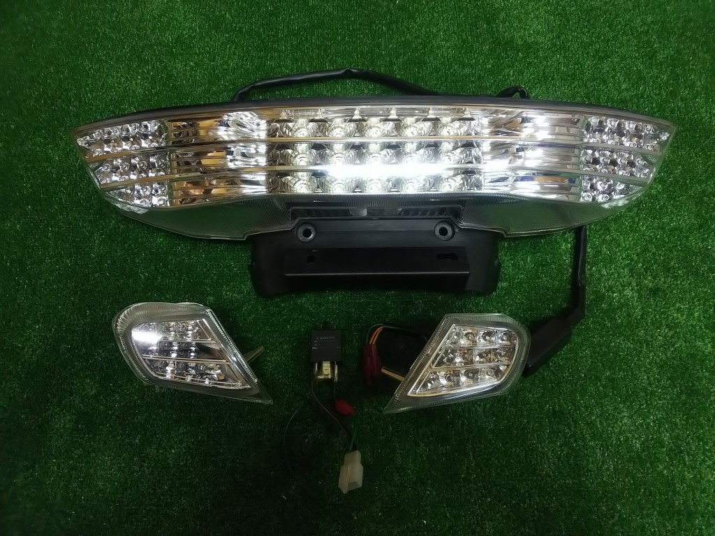 フュージョン mf02 純正 テールランプ 一式 草加市 【公式通販】