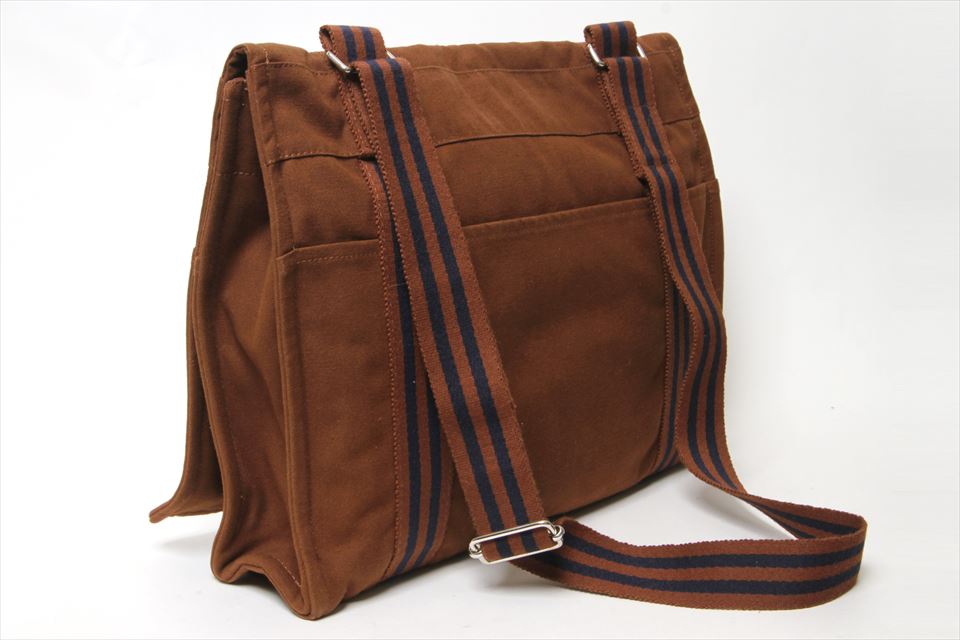 フールトゥバサスMM キャンバス ブラウン