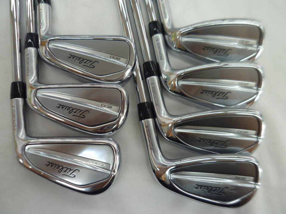 T200 2023｜タイトリスト｜アイアンセット｜ﾀﾞｲﾅﾐｯｸｺﾞｰﾙﾄﾞ 105