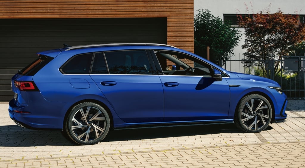 ワーゲン ゴルフヴァリアント BOSCH BLACK-EFB BLE-70-L3 ワーゲン