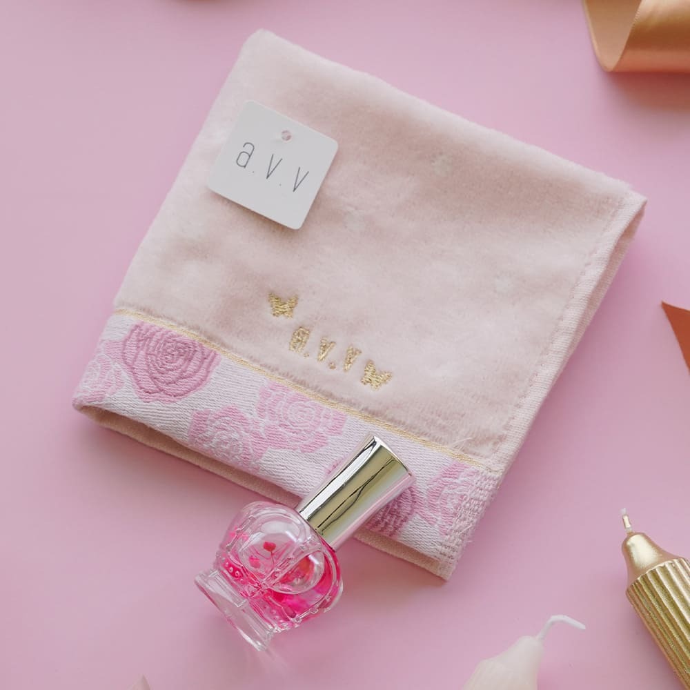 a.v.vタオルハンカチ＆ネイルオイルセット ハンカチ タオルハンカチ