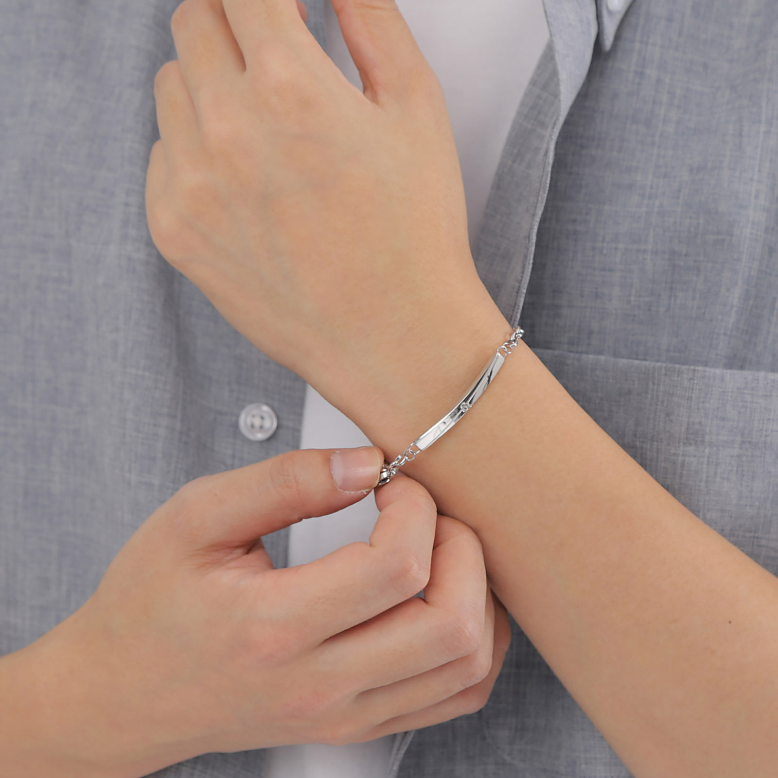 送料無料】【名入れ無料】 ブレスレット ステンレス ＆ イニシャル