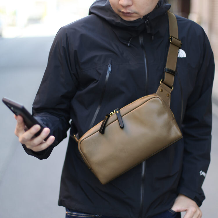 ボディバッグ メンズ 横型 本革 牛革 日本製 アレンヌ 男性 ファニー