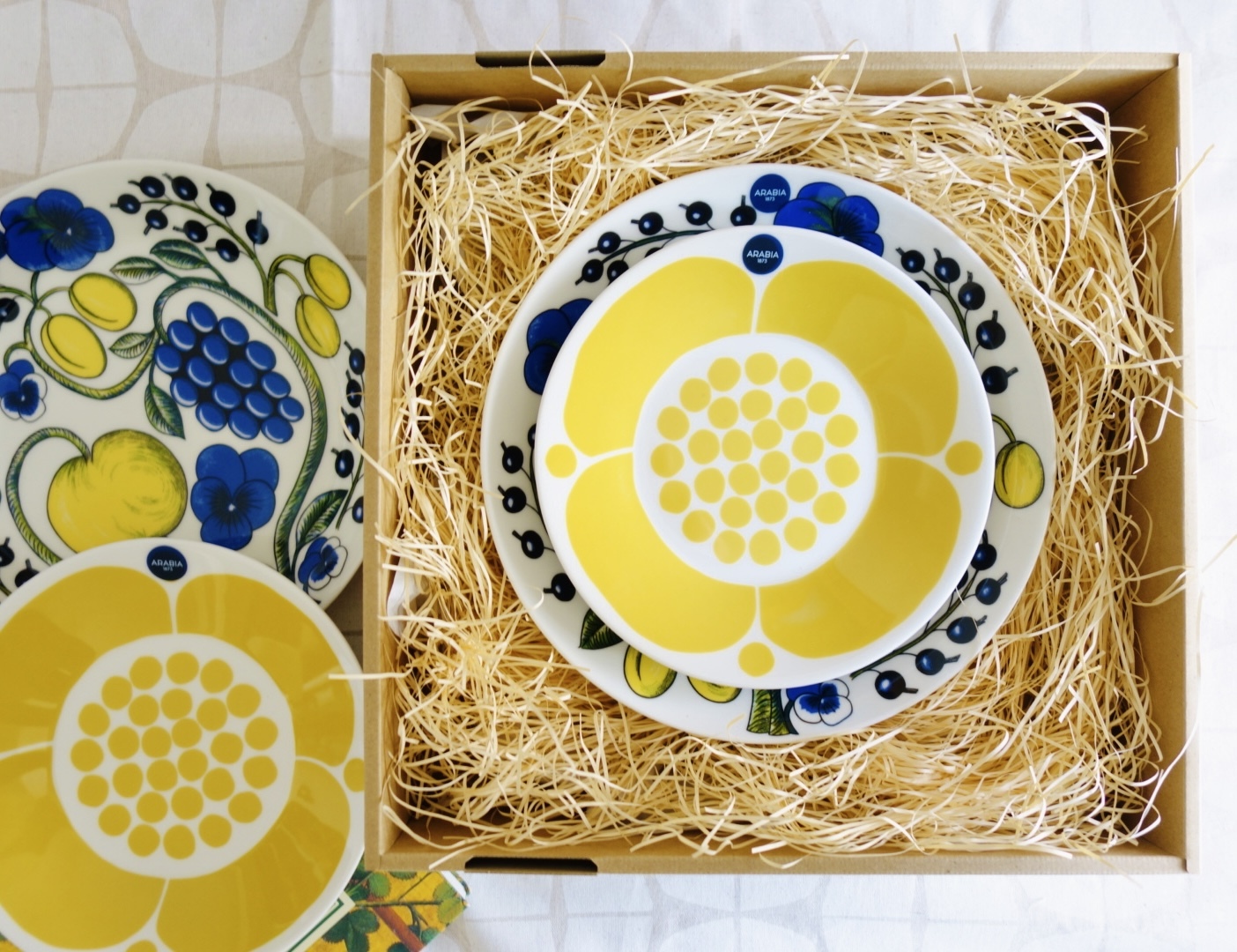 食器セット＊アラビアプレートのギフトセット スンヌイタイ