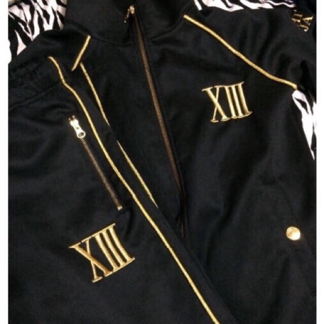 THIRTEEN JAPAN - thirteen Japan の通販 by タピオカ's shop