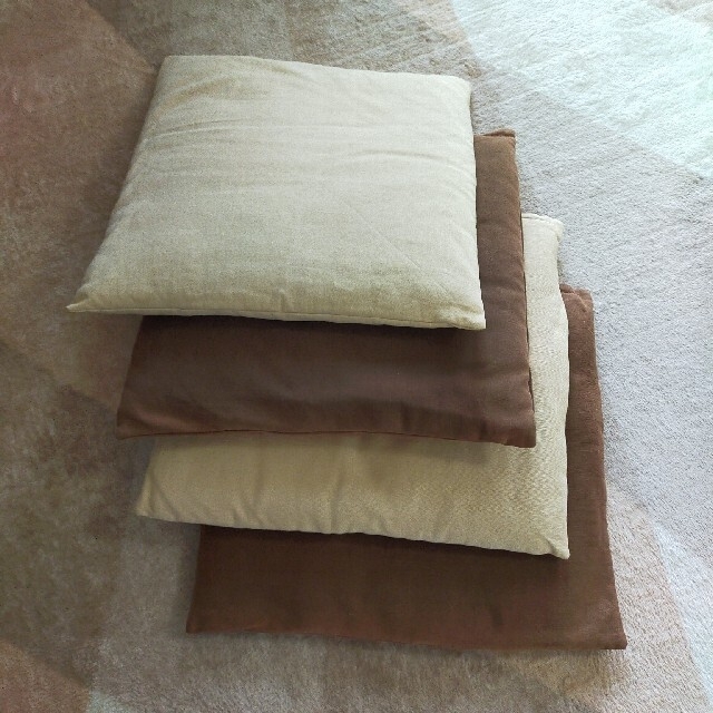 MUJI (無印良品) - 無印良品 座布団 4つセットの通販 by MASA's shop