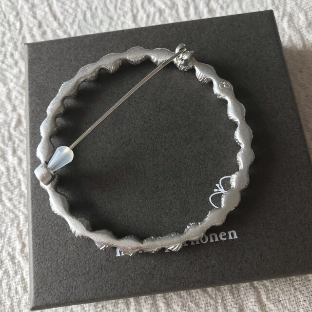 mina perhonen - ミナペルホネン タンバリン ブローチ シルバーの通販