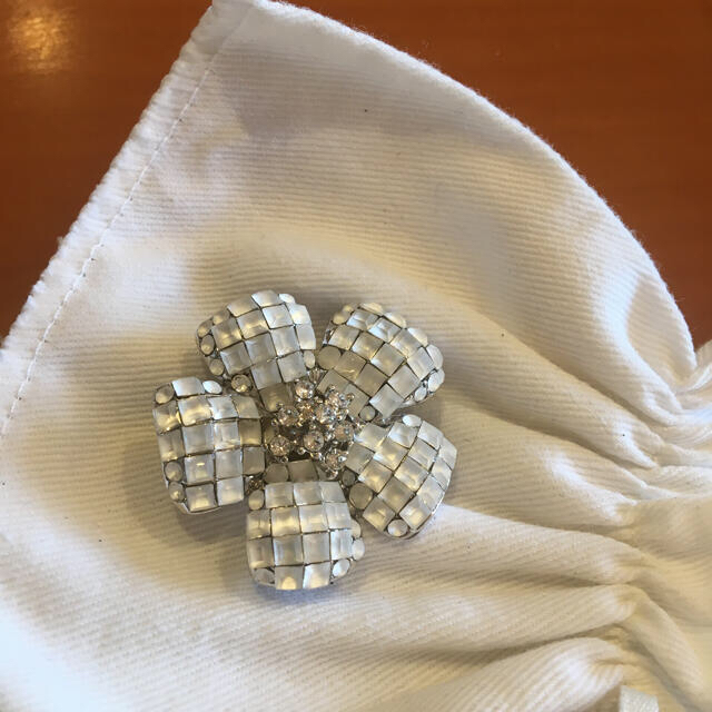 お値下げ フォクシー ブローチ