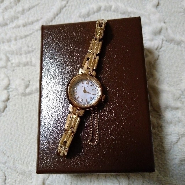 agete - ☆稼働中☆ アガット agete ソーラーウォッチ YG イエロー